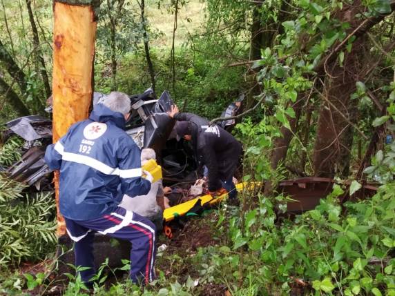 Casal fica por 9 horas a espera de socorro depois de sofrer acidente na BR 285 - foto 3