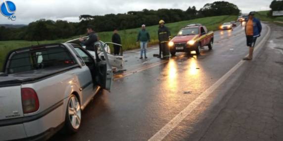 Seis pessoas ficam feridas em grave colisão na BR 285, em Lagoa Vermelha - foto 3