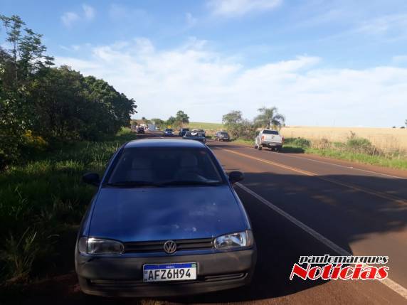 Caminhão com carga de carne tomba em acidente na BR 472 na localidade de Esquina Wusch - foto 5