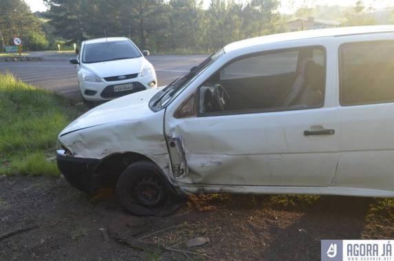 Acidente na BR 158 em Panambi no início da manhã deste sábado resulta em um jovem ferido - foto 3