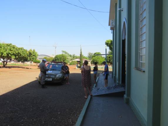 Vila Pratos vive madrugada de vandalismo - foto 8