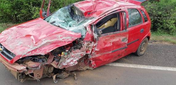 PRF atende grave acidente na BR 472 - foto 4