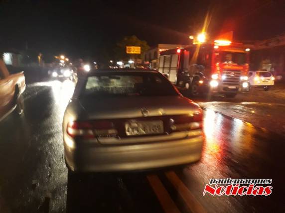 Motorista foge depois de bater veículo contra uma carreta na RS 342 em Três de Maio - foto 7