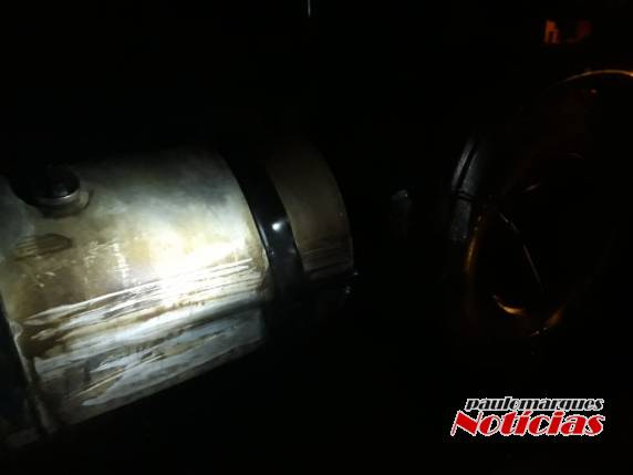Motorista foge depois de bater veículo contra uma carreta na RS 342 em Três de Maio - foto 6