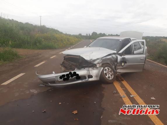 Colisão envolve dois veículos na AM 9115 em São José do Inhacorá - foto 2