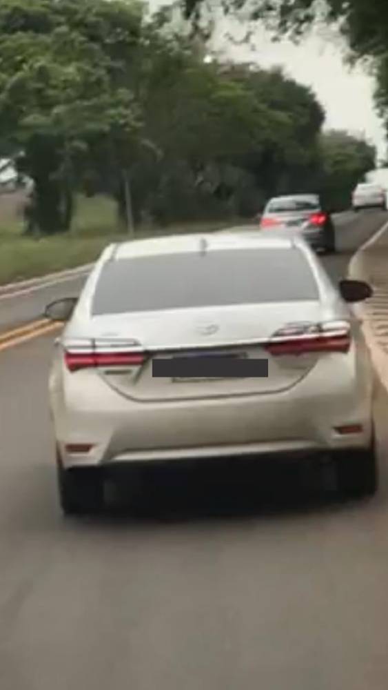 Carro invade pista contrária e causa acidente em Boa Vista do Buricá - foto 2