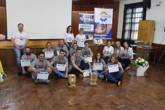 Competição no formato maratona propôs o desenvolvimento de um protótipo para utilização de tomadas