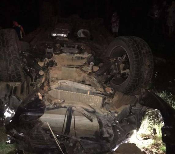 Motorista fica ferido ao capotar S-10 na BR 285, em São Luiz Gonzaga - foto 2