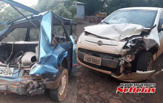 Veículos colidiram no quebra-molas da RS 342