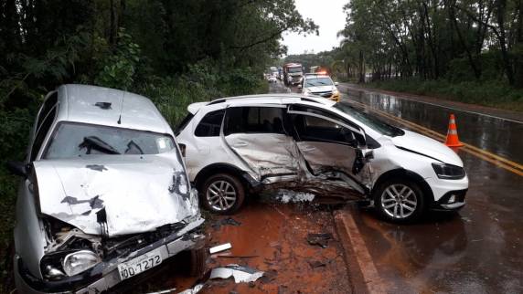 Acidente envolvendo dois veículos na ERS 155 em Santo Augusto - foto 2