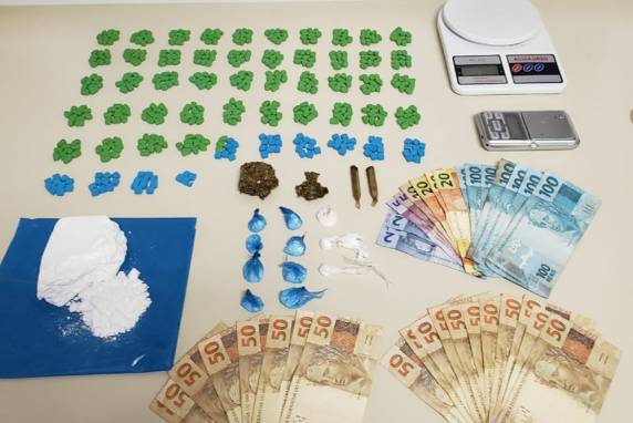 Foram encontrados mais de 500 comprimidos de ecstasy