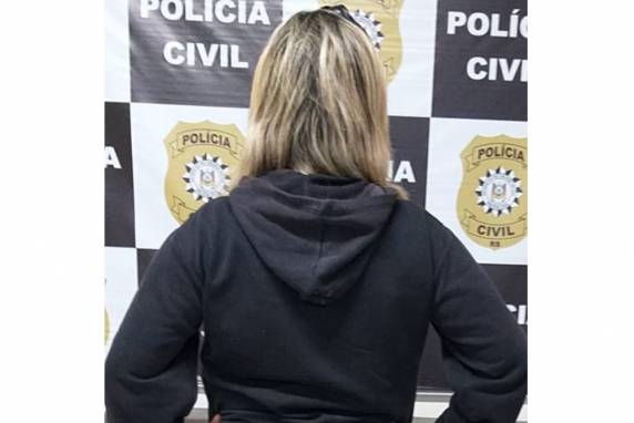 Marido da acusada já está preso por manter depósito de maconha e cocaína no local