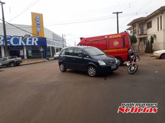 Motociclista fica ferido em colisão entre moto e carro no Centro de Três de Maio - foto 2