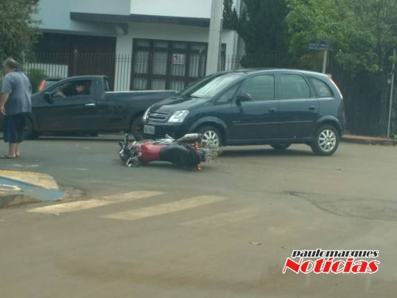 Motociclista fica ferido em colisão entre moto e carro no Centro de Três de Maio - foto 5