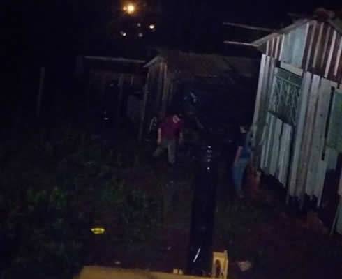 Temporal causou destelhamentos em bairro de Santa Rosa - foto 3