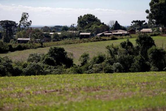 Segundo a Famurs, que critica a proposta, 226 localidades têm receita própria menor do que 10% do total da arrecadação e poderiam ser incorporadas a outras