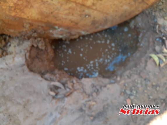 Moradores de beco no Bairro Oriental reclamam de obra inacabada na rede de energia elétrica - foto 2