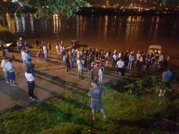 Localizado corpo de estudante desaparecido após naufrágio no rio Uruguai - foto 3