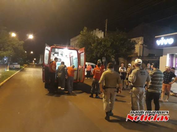 Jovem é atropelada em faixa de segurança de avenida no Centro de Três de Maio - foto 3