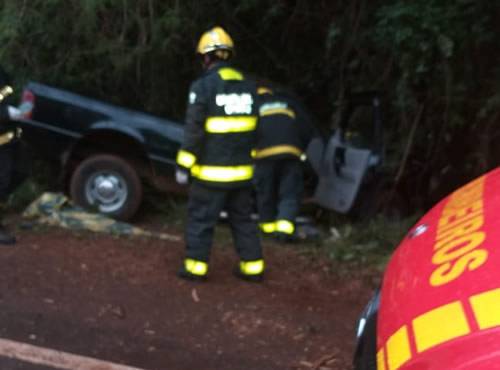 Casal e criança ficaram feridos em saída de pista na RS 155 em Ijuí - foto 2