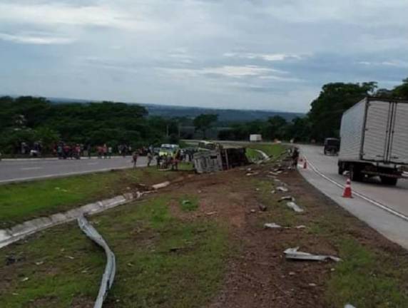 Um acidente de trânsito tirou a vida de um caminhoneiro de Três Passos neste sábado