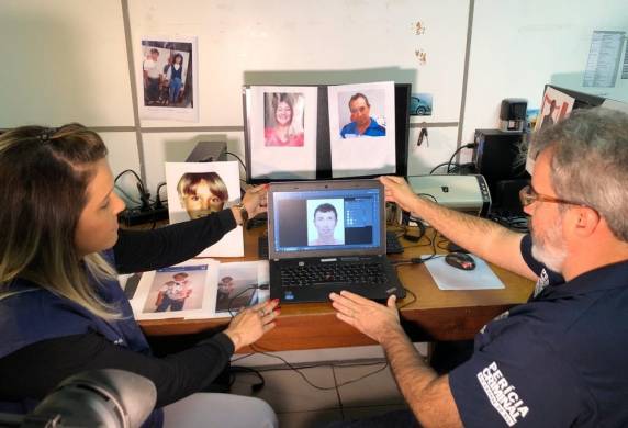 DNA foi enviado para comparação em um banco internacional. Menino Bruno foi visto pela última vez quando tinha 9 anos. Suspeitos chegaram a ser presos, mas processo foi arquivado porque prescreveu