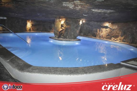 Piscina subterrânea é inaugurada em Ametista do Sul - foto 4