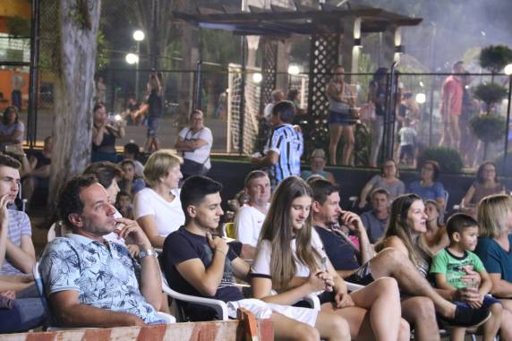 Natal Encantador apresenta teatro, música e performance circense em sua programação - foto 5