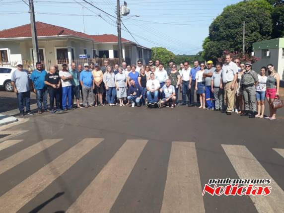 Prefeitura inaugura asfaltamento de trechos das ruas Santo Ângelo e Teresa Verzeri - foto 3