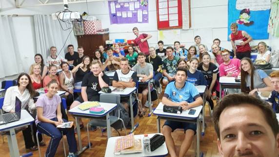 Jovens receberam palestras sobre o uso adequado de mídias sociais e oportunidades para os profissionais da área da Informática e Computação