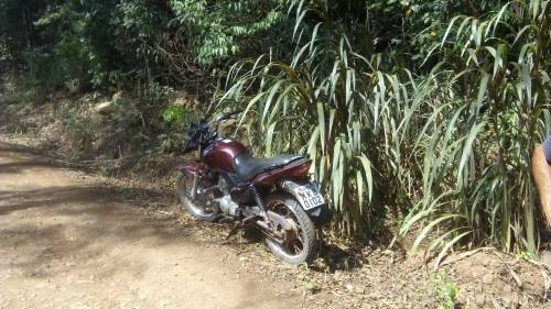 Corpo estava perto de motocicleta na localidade de Barra do Mirim