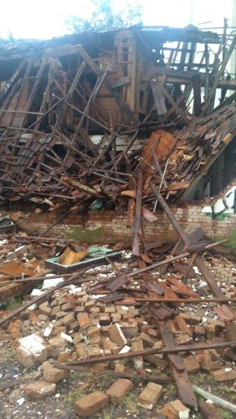 Velho prédio desaba com vendaval no Centro de Ijuí - foto 3