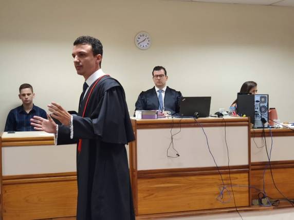Júri considerou que Douglas Gluszszak Rodrigues é culpado pela morte de Thalia Costa Barboza, em junho de 2018. Defesa deve entrar com recurso nesta quarta (22)
