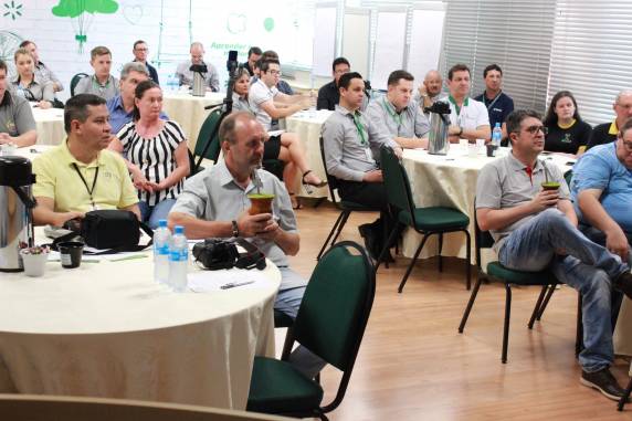 Reunião regional do Sicredi Noroeste com os parceiros das mídias dos Municípios da região de Três de Maio - foto 6
