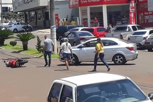 Colisão ocorreu na Avenida Presidente Castelo Branco