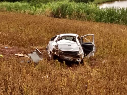 Uma pessoa morre e outra fica ferida em acidente envolvendo veículo da São José Industrial no Paraná - foto 2
