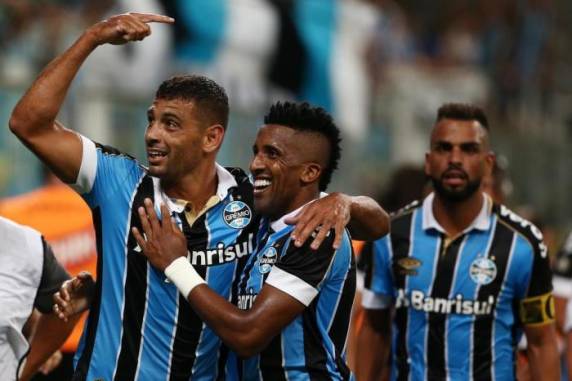 Além do estreante, Everton, Luciano, Paulo Miranda e Alisson marcaram na vitória do Tricolor, na Arena