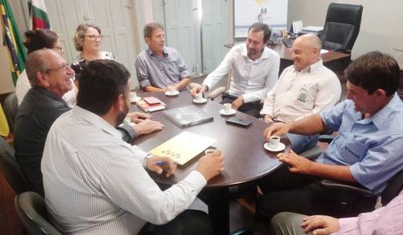 Comitiva viaja à capital gaúcha em busca de apoio para a Expo Terneira 2020 - foto 3