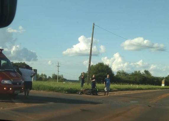 Colisão entre caminhonete e moto deixa dois feridos na BR 472, no trevo de Santa Rosa - foto 3