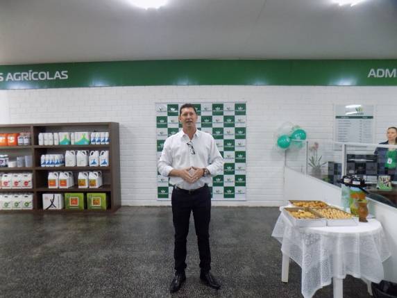 Cotrimaio apresenta nova Loja Agropecuária aos associados e clientes de Horizontina - foto 2