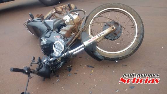Homem fica ferido em colisão entre moto e caminhonete no Bairro Oriental, em Três de Maio - foto 3