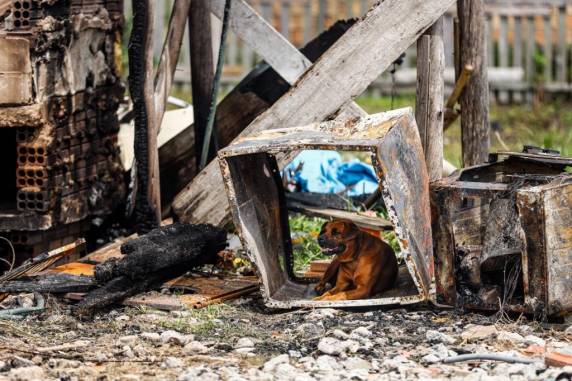 Incêndio mata duas mulheres e deixa cinco feridos em Capão da Canoa - foto 3