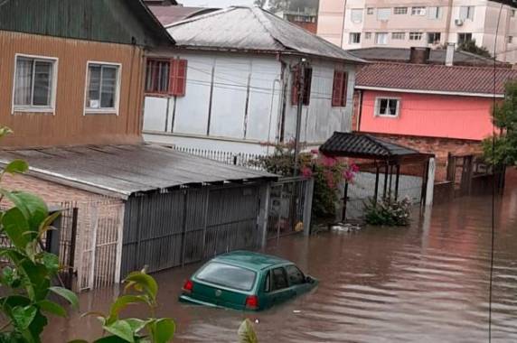 Bombeiros já receberam diversos chamados