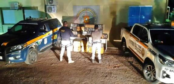Carga da droga estava em uma caminhonete com placas clonadas
