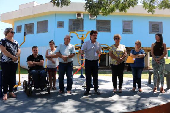 Academias ao ar livre: Governo Municipal inaugura academias e incentiva prática de atividade física - foto 3
