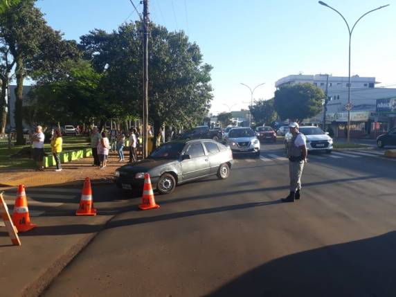 Vacinação contra a gripe inicia com grande procura em Três de Maio - foto 4