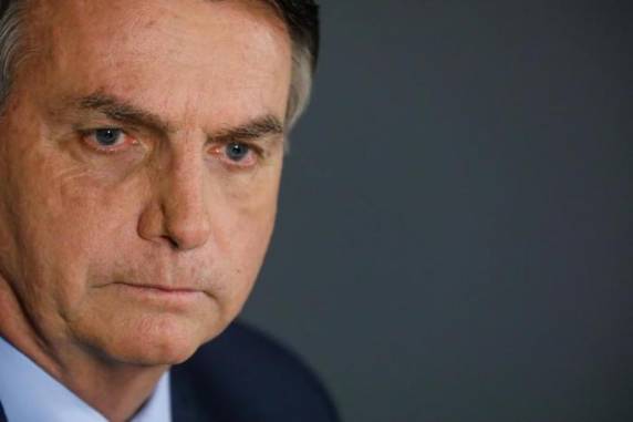 Presidente criticou o fechamento de escolas, restrições no transporte público e o confinamento em massa por conta da pandemia