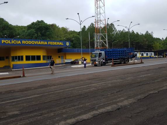 PRF promove Campanha Siga em Frente, Caminhoneiro, em Ijuí - foto 3