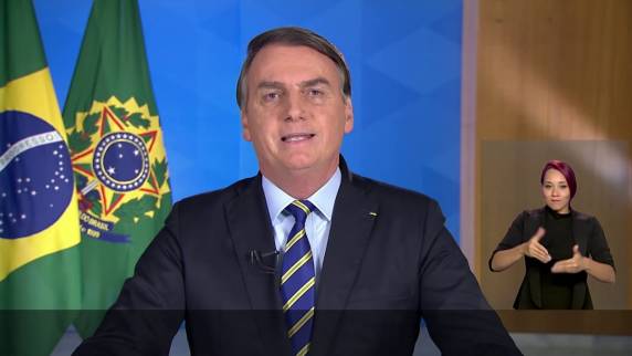 Presidente também voltou a responsabilizar governadores e prefeitos por medidas restritivas e, pela primeira vez, se solidarizou com famílias das vítimas do coronavírus