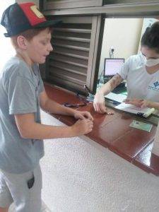 Família de garoto que juntou latas de alumínio para ajudar hospital, no RS, ganha novo lar - foto 3